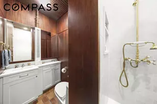 237 W 11th St, New York City, NY 10014 - Photo 10
