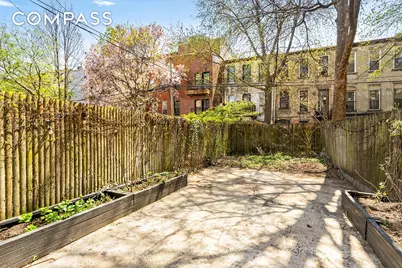 418 Halsey Street, New York City, NY 11233 - Photo 8