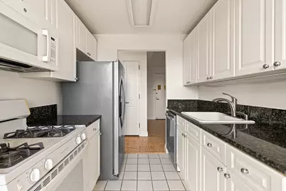 404 E 76th Street #10D, New York City, NY 10021 - Photo 4