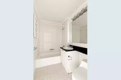 404 E 76th Street #10D, New York City, NY 10021 - Photo 6