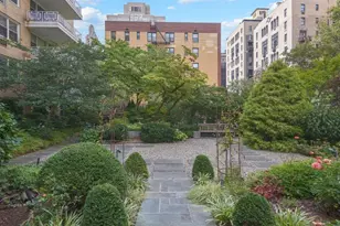 40 E 9th St, New York City, NY 10003 - Photo 10