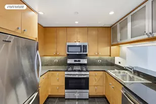 120 Riverside Blvd, New York City, NY 10069 - Photo 8