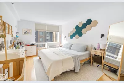 505 W 47th Street #5BN, New York City, NY 10036 - Photo 6