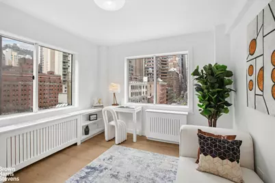 249 E 48th Street #11B, New York City, NY 10017 - Photo 4