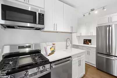 249 E 48th Street #11B, New York City, NY 10017 - Photo 12