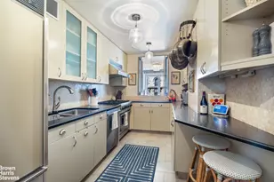 135 E 83rd St, New York City, NY 10028 - Photo 4