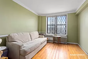 35-20 Leverich St, New York City, NY 11377 - Photo 14