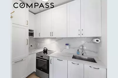 21-19 46th Avenue #1, New York City, NY 11101 - Photo 4