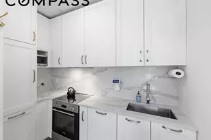 21-19 46th Ave, New York City, NY 11101 - Photo 4