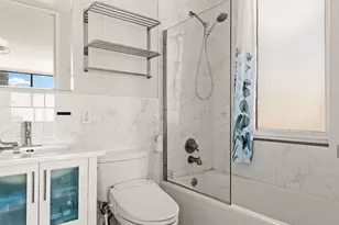 235 E 40th St, New York City, NY 10016 - Photo 6