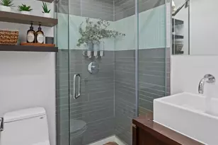 96 Woodpoint Rd, New York City, NY 11211 - Photo 6
