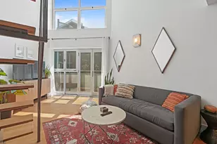 96 Woodpoint Rd, New York City, NY 11211 - Photo 4