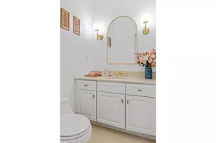 167 E 61st St, New York City, NY 10065 - Photo 10
