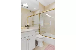 167 E 61st St, New York City, NY 10065 - Photo 8