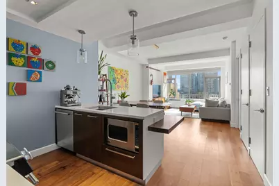 2-17 51st Avenue #1007, New York City, NY 11101 - Photo 2