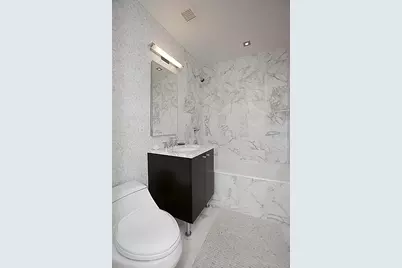 46-30 Center Boulevard #1503, New York City, NY 11109 - Photo 10