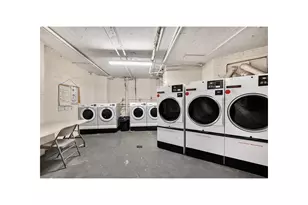130 Bay Ridge Pkwy, New York City, NY 11209 - Photo 8