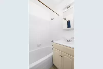 520 E 81st Street #4D, New York City, NY 10028 - Photo 6