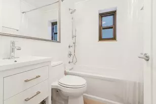 422 W 20th St, New York City, NY 10011 - Photo 6