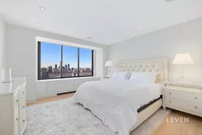 200 E 61st Street #41AB, New York City, NY 10065 - Photo 12