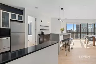 200 E 61st St, New York City, NY 10065 - Photo 10