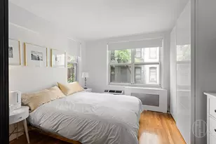 345 E 54th St, New York, NY 10022 - Photo 1