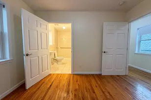 458 Beach 46th St, New York City, NY 11691 - Photo 12