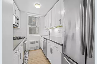 7 E 14th Street #18J, New York City, NY 10003 - Photo 12