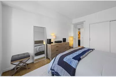 7 E 14th Street #18J, New York City, NY 10003 - Photo 10