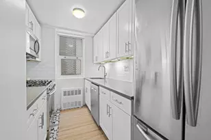 7 E 14th St, New York City, NY 10003 - Photo 12