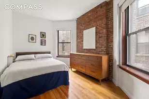 798 President St, New York City, NY 11215 - Photo 4