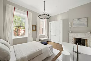 26 Washington Square N, New York, NY 10011 - Photo 4