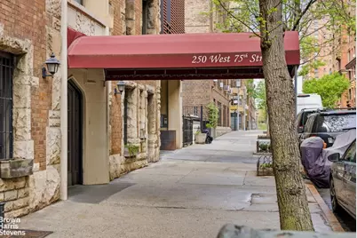 250 W 75th Street #5C, New York City, NY 10023 - Photo 14