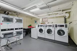 250 W 75th St, New York City, NY 10023 - Photo 12