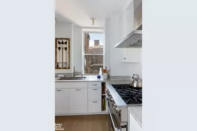 895 W End Avenue #10C, New York City, NY 10025 - Photo 8