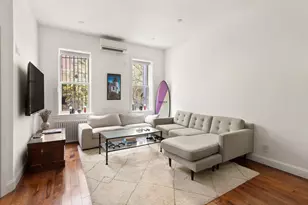 634 E 14th St, New York City, NY 10009 - Photo 2