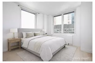 212 E 47th St, New York, NY 10017 - Photo 2