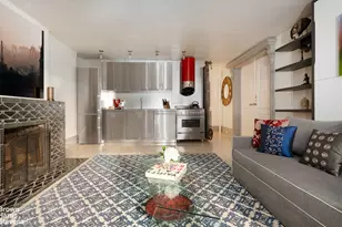 40 Remsen St, New York City, NY 11201 - Photo 8