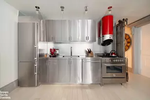 40 Remsen St, New York City, NY 11201 - Photo 16