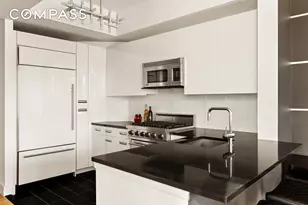 46-30 Center Blvd, New York City, NY 11109 - Photo 2