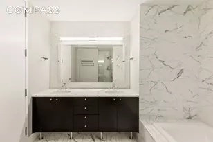 46-30 Center Blvd, New York City, NY 11109 - Photo 4