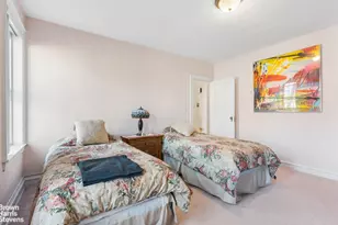 1-50 Burns St, New York City, NY 11375 - Photo 12