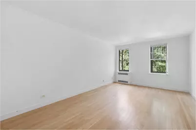 350 E 54th Street #2H, New York, NY 10022 - Photo 2
