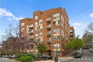 3585 Greystone Ave, New York City, NY 10463 - Photo 4