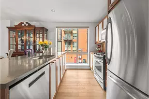 3585 Greystone Ave, New York City, NY 10463 - Photo 6