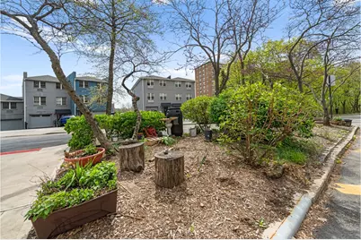 3585 Greystone Avenue #3E, New York City, NY 10463 - Photo 18