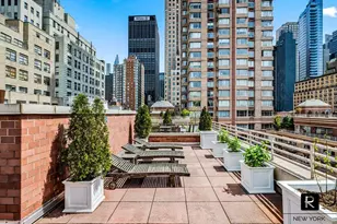 350 W 50th St, New York City, NY 10019 - Photo 10