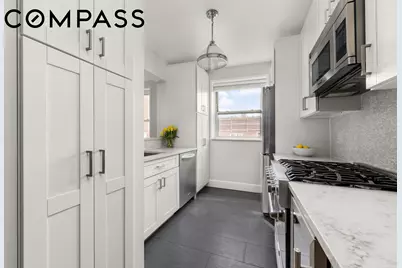 68-61 Yellowstone Boulevard #704, New York City, NY 11375 - Photo 4