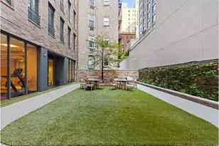 230 W 78th St, New York City, NY 10024 - Photo 12