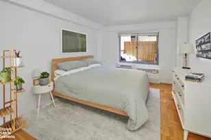 175 W 12th St, New York City, NY 10011 - Photo 6